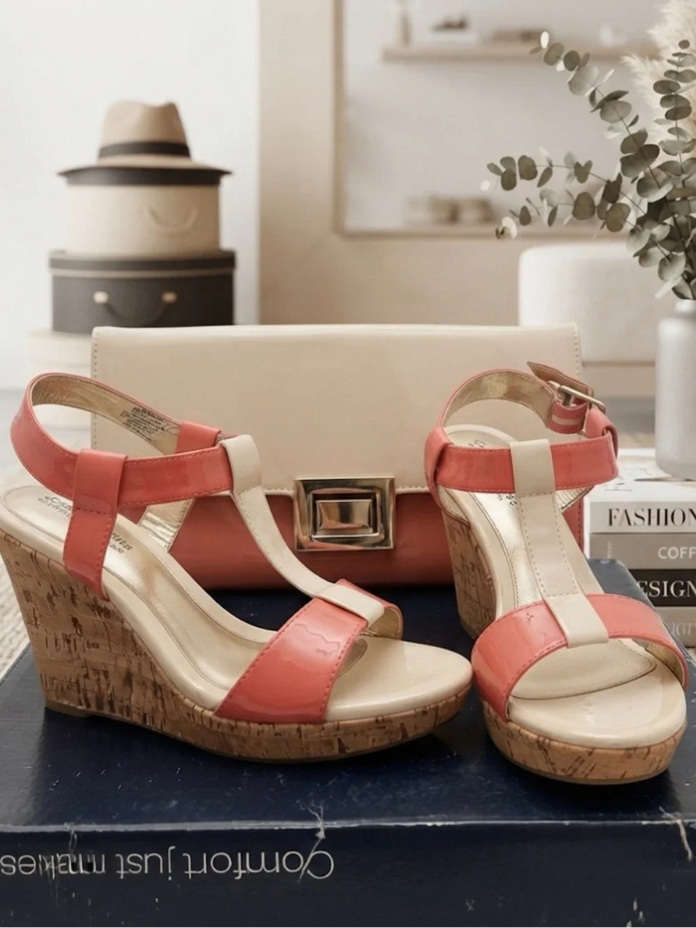 Wedges and clutch set